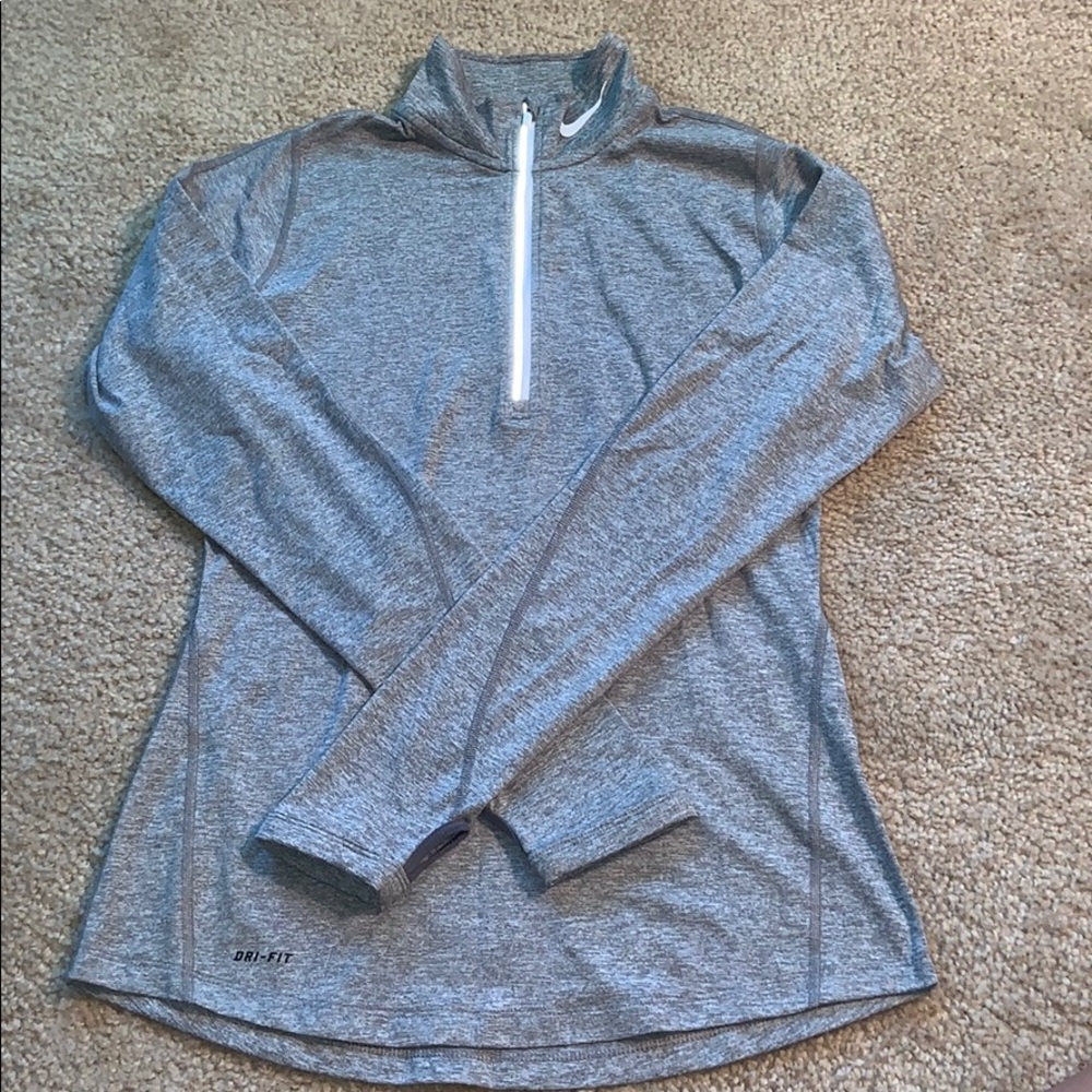 Nike quarter zip pullover
